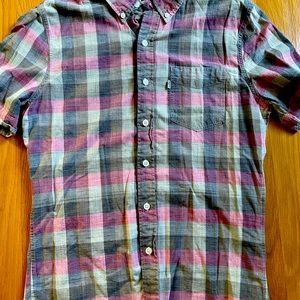 Levi’s men shirt
